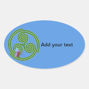 Beltane Triskele mit Fairy Ovaler Aufkleber