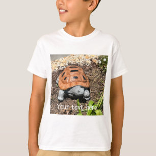 Bemalte Dosenschildkröte, im Garten, individuelle T-Shirt