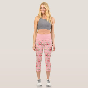Bemaltes Rosenbouquet in Rosa Muster Capri Leggings