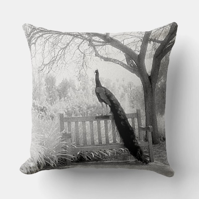 Bench Peacock Kissen (Vorderseite)