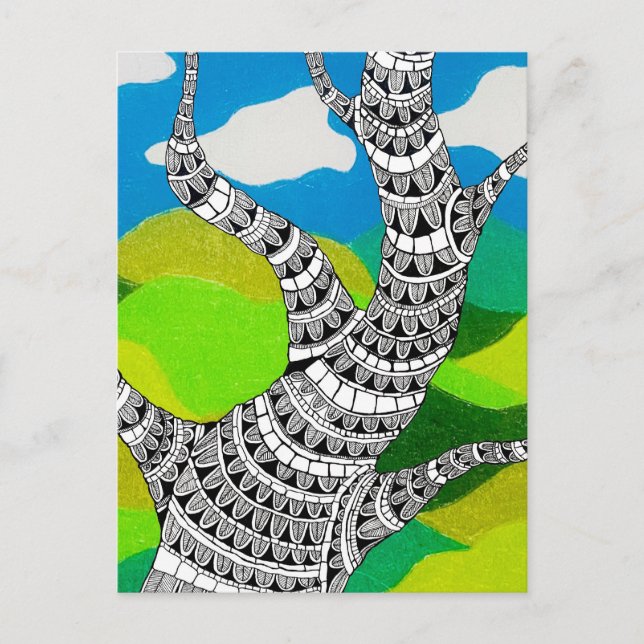 Bendy Tree Design Clouds Grassy Landscape Postkarte (Vorderseite)