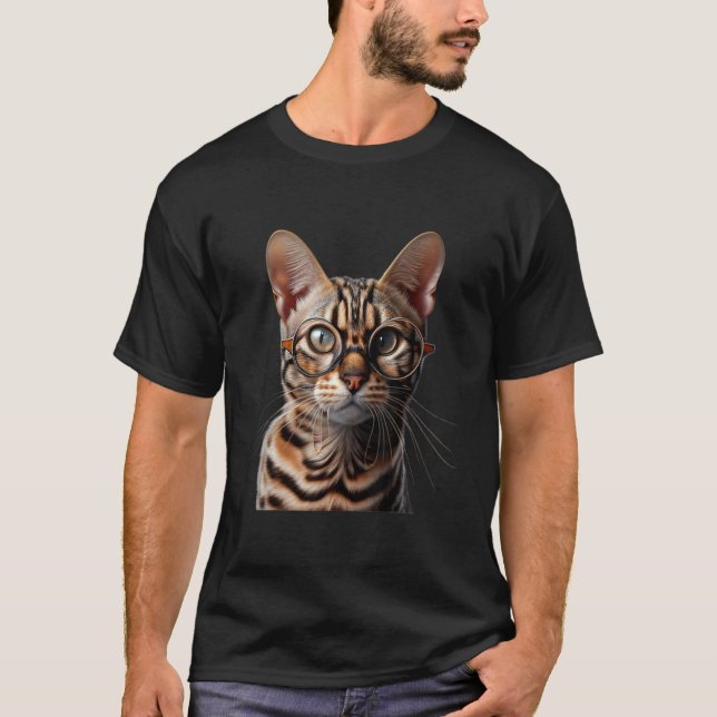 Bengal-Katze mit Brille T-Shirt (Vorderseite)