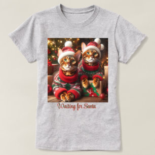 Bengal-Katzen warten auf den Weihnachtsmann T-Shirt