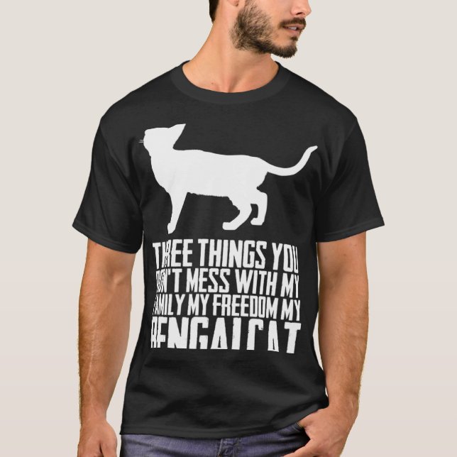 Bengal kitten  Bengal mom  Bengal dads T-Shirt (Vorderseite)