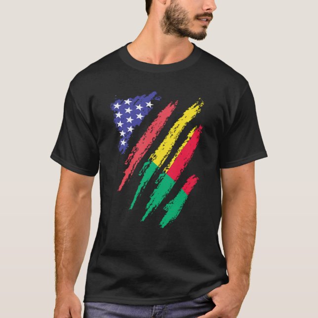 Beninese American Patriot Grown Heart Flag Stripes T-Shirt (Vorderseite)