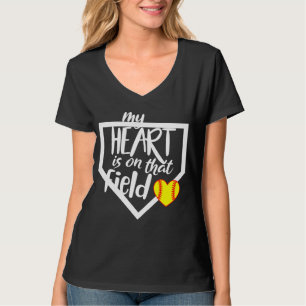 Benutzerdefiniert MEIN HERZ IST AUF DIESEM FELD Ma T-Shirt