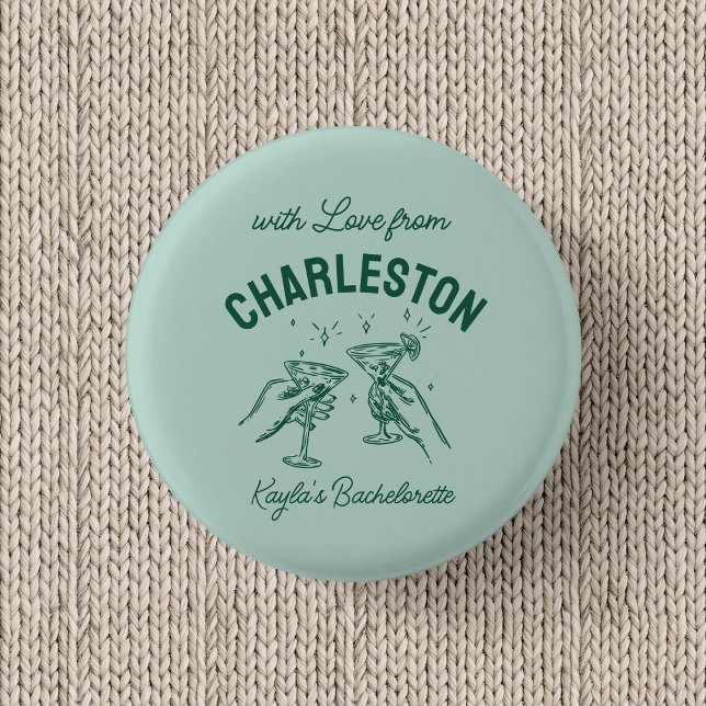 Benutzerdefiniert mit Liebe von Destination Jungge Button (Von Creator hochgeladen)