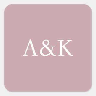 Benutzerdefinierte Initialen auf Dusty Rose Mauve Quadratischer Aufkleber