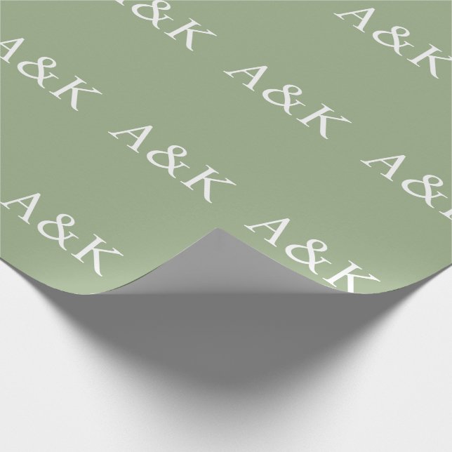 Benutzerdefinierte Initialen auf Salbeigrüner Hoch Geschenkpapier (Ecke)