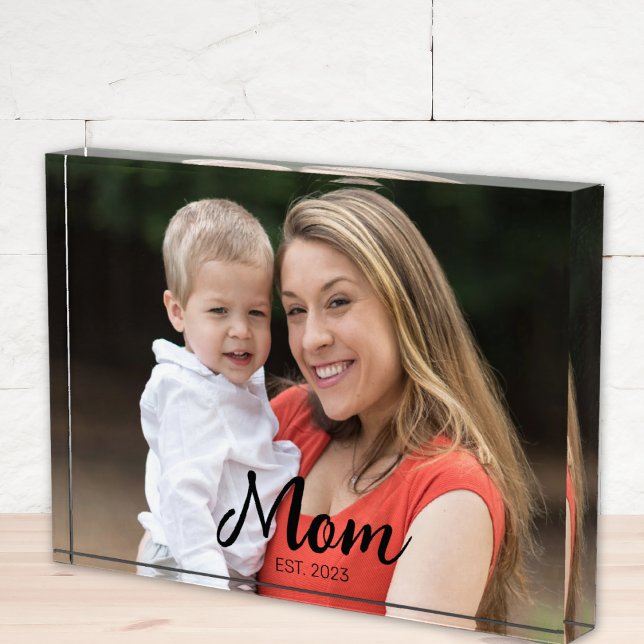 Benutzerdefinierte Mama hat modernes Skript erstel Fotoblock (Von Creator hochgeladen)