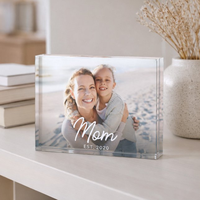 Benutzerdefinierte Mama hat modernes Skript erstel Fotoblock (Von Creator hochgeladen)