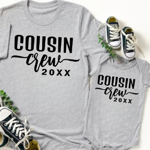 Benutzerdefinierter Cousin Crew 20XX Baby Strampler