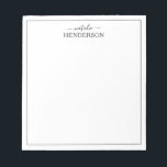 Benutzerdefinierter einfacher Name Notizblock<br><div class="desc">Die Kunst der schicken Organisation mit unserem handgefertigten Notizblock. Unser personalisiertes minimalistisches Design, umrissen mit einem schlichten schwarzen Rahmen und in eleganter Schriftzeichen mit Ihrem Namen verziert, verleiht Ihren Alltagsaufgaben eine persönliche Touch. Behalt deine Inspirationen auf, fasse wichtige Erinnerungen zusammen und drücke deine Kreativität auf unserem hochwertigen Papier aus, das...</div>