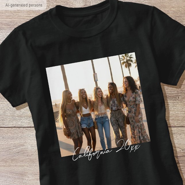Benutzerdefinierter Foto-Name Einfaches Skript-Typ T-Shirt (Von Creator hochgeladen)