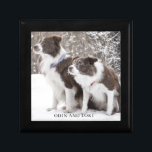 Benutzerdefinierter Foto Name Personalisiert Keepa Erinnerungskiste<br><div class="desc">Eine Sake-Box mit Ihrem geliebten Haustier oder Haustier Foto,  Familienmitgliedern oder einem besonderen Foto,  personalisiert mit ihren Namen.</div>