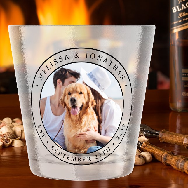 Benutzerdefinierter Name des Fotos Termine für ein Schnapsglas (Von Creator hochgeladen)