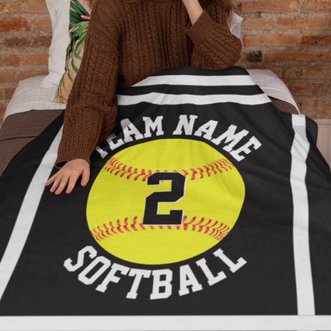 Benutzerdefinierter Name des Softballteams und Spi Fleecedecke (Customizable softball blanket with custom team name and player number)