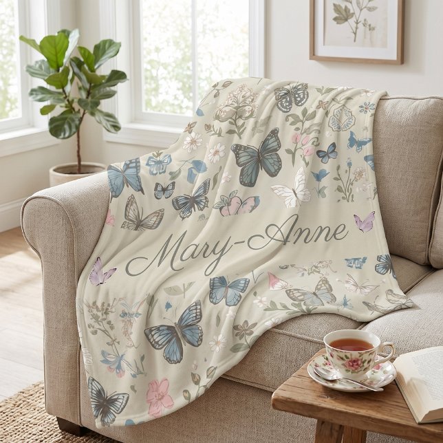 Benutzerdefinierter Name Schmetterling Floral Fleecedecke (Von Creator hochgeladen)
