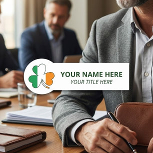 Benutzerdefinierter Name & Titel St Patrick's Day Namensschild