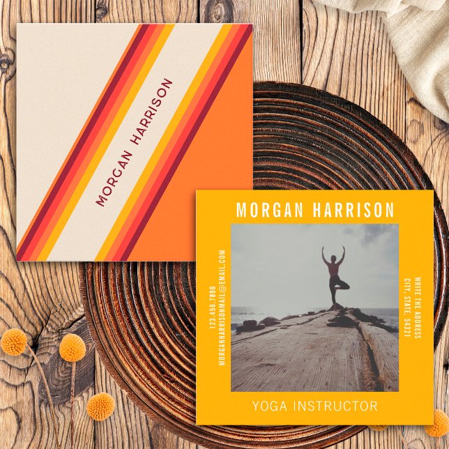 Benutzerdefinierter orangegelber Retrostreifen 70e Quadratische Visitenkarte (Front/Back)