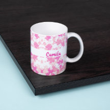 Benutzerdefinierter rosa Blumenname Kaffeebecher