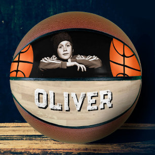 Benutzerdefinierter Spielername Holzboden Foto Basketball