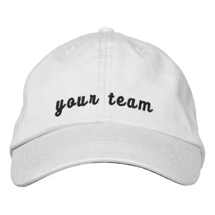 Benutzerdefinierter Teamname Minimalist Script Bestickte Baseballkappe