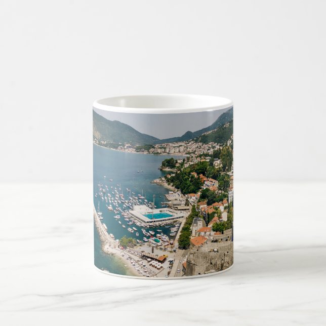 Benutzerdefinierter Text Montenegro Kaffeetasse (Mittel)