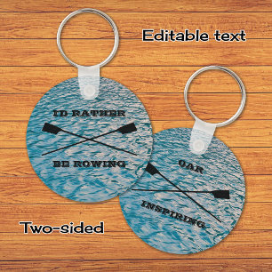 Benutzerdefinierter Text Ruderbügel auf Wasser Schlüsselanhänger