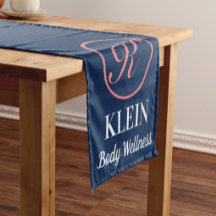 Benutzerdefinierter Tischrunner mit Logo und Text