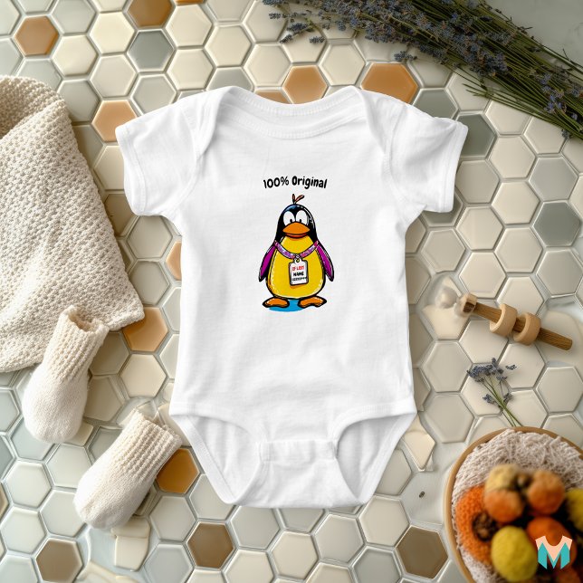 Benutzerdefiniertes Cooles Pinguin-Shirt mit Name  Baby T-shirt (Von Creator hochgeladen)