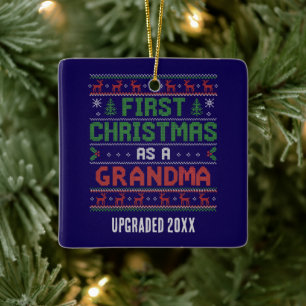 Benutzerdefiniertes ERSTES WEIHNACHTEN ALS OMA Keramikornament