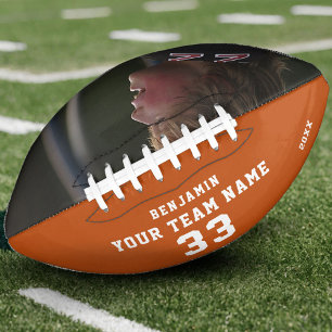 Benutzerdefiniertes Football Orange Name Team Foto