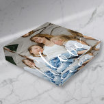Benutzerdefiniertes Foto Elegante Script-Liebe Briefbeschwerer<br><div class="desc">Personalisieren Sie mit Ihrem Lieblings-Foto,  mit einem schönen weißen Skript-Schriftart mit dem Wort Liebe,  die Schaffung einer einzigartigen Erinnerung und Geschenk zu Schätzen! Entwickelt von Thisisnotme©</div>