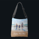 Benutzerdefiniertes Foto Großbildtasche Ihre Fotos Tragetaschen Mit Langen Trägern<br><div class="desc">Individuelle Foto- und Text-Crossbody-Beutel - Einzigartig Ihr eigenes Design Personalisierte Familie / Freunde oder Persönliches Geschenk - Fügen Sie Ihr Foto / Text / mehr - Vergrössern und verschieben oder entfernen und hinzufügen / Bild mit Anpassungs-Tool ! Wählen Sie Schriftart / Größe / Farbe! Viel Glück - Seien Sie glücklich...</div>