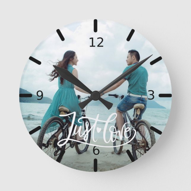 Benutzerdefiniertes Foto - Nur Liebe Runde Wanduhr (Vorderseite)