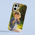 Benutzerdefiniertes Foto Personalisiert iPhone 16 Hülle<br><div class="desc">Erstellen Sie ein individuelles Telefongehäuse, das mit Ihrem bevorzugten Foto personalisiert ist! Egal, ob es sich um ein Bild Ihrer Kinder, Haustiere, Familie oder einen unvergesslichen Moment handelt, unsere einfache DIY-Vorlage lasse Ihnen, Ihre Fotos hochzuladen und das Design mit Ihrem eigenen Text zu gestalten. Es ist eine perfekte und nachdenkliche...</div>