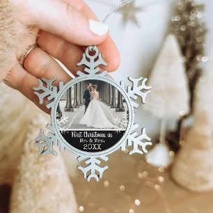 Benutzerdefiniertes Hochzeitsfoto Schwarz Erstes W Schneeflocken Zinn-Ornament