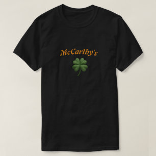 Benutzerdefiniertes Irisches Namens-glückliches St T-Shirt