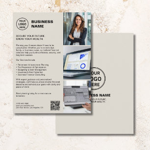 Benutzerdefiniertes Logo QR Professionelle Finanzd Flyer