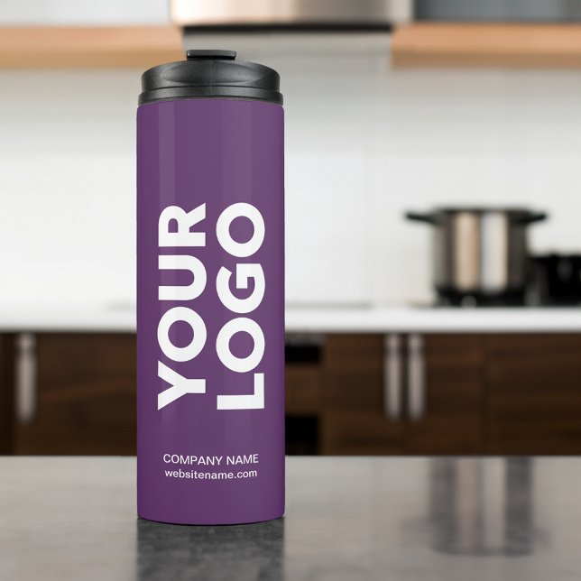 Benutzerdefiniertes Logo und Lila Text Thermosbecher (Custom Logo and Text on Purple Thermal Tumbler in situ)