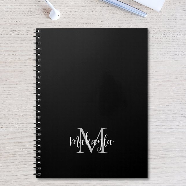 Benutzerdefiniertes Monogram Name Black Notebook Notizblock (Von Creator hochgeladen)