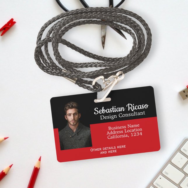 Benutzerdefiniertes Personalisiertes Red Black Ausweis (Von Creator hochgeladen)