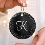 Benutzerdefiniertes Schwarzes Glitzer-Sparkon-Mono Keramik Ornament<br><div class="desc">Dieses trendige und elegante Keramik-Ornament-Design mit hübschem schwarzglänzenden Glitzer auf schwarz gebürstetem metallischem Hintergrund ist einfach zu personalisieren.</div>