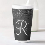 Benutzerdefiniertes Schwarzes Glitzer-Sparkon-Mono Milchtasse<br><div class="desc">Dieses elegante,  latte Tasse-Design mit hübschem schwarzglänzenden Glitzer auf schwarz gebürstetem metallischem Hintergrund ist einfach zu personalisieren.</div>