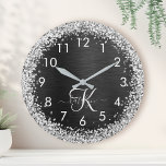 Benutzerdefiniertes Silver Glitzer Black Sparkle M Runde Wanduhr<br><div class="desc">Dieses trendige,  elegante Uhrendesign mit hübschem silberfarbenem Glitzer auf schwarz gebürstetem metallischem Hintergrund ist einfach zu personalisieren.</div>