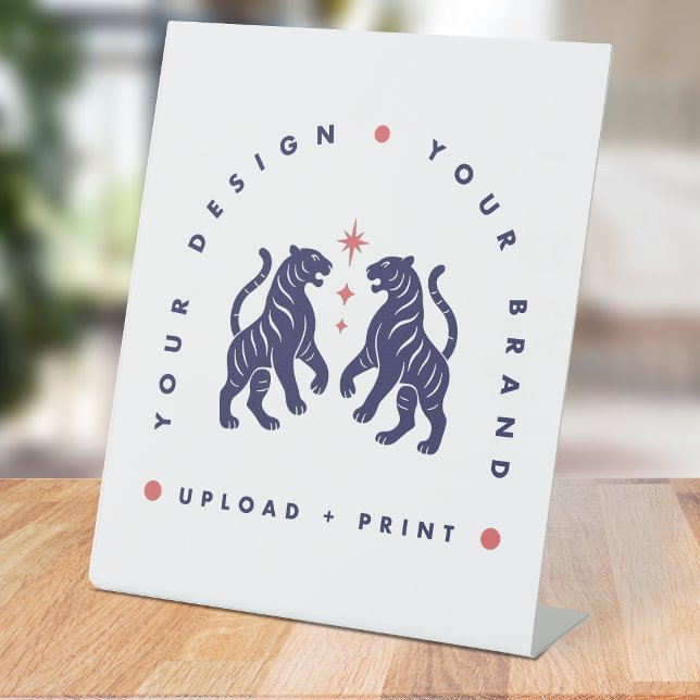 Benutzerdefiniertes Tischschild | Design-Upload 10 Sockelschild (Upload your artwork and turn this tabletop sign into custom office, event or occasion signage)