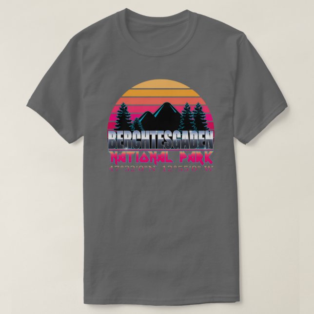 Berchtesgaden National Park mit GPS Location 80er  T-Shirt (Design vorne)