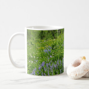 Bereich der Wildblumen auf dem Rainier Kaffeetasse