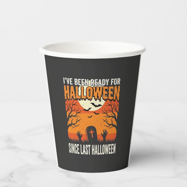 Bereit für Halloween-Friedhof-Design_1 Pappbecher (Vorderseite)
